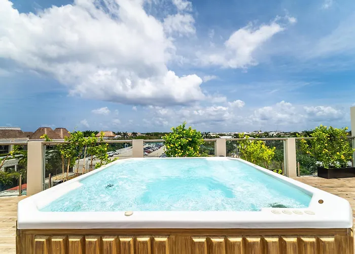 Сasa de vacaciones 2 Bd With Balcony, Rooftop Pool, Hot Tub, Gym #207