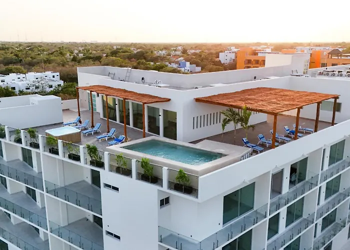 2 Bd With Balcony, Rooftop Pool, Hot Tub, Gym #207 Playa del Carmen